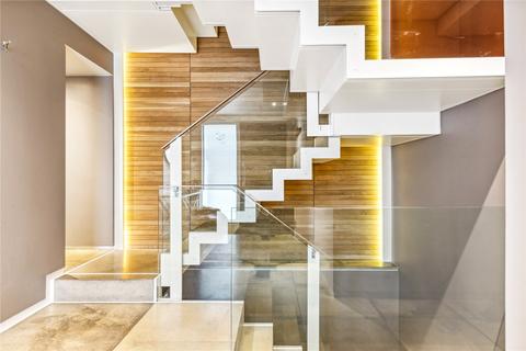 15 Rede Place, London, W2 4TU