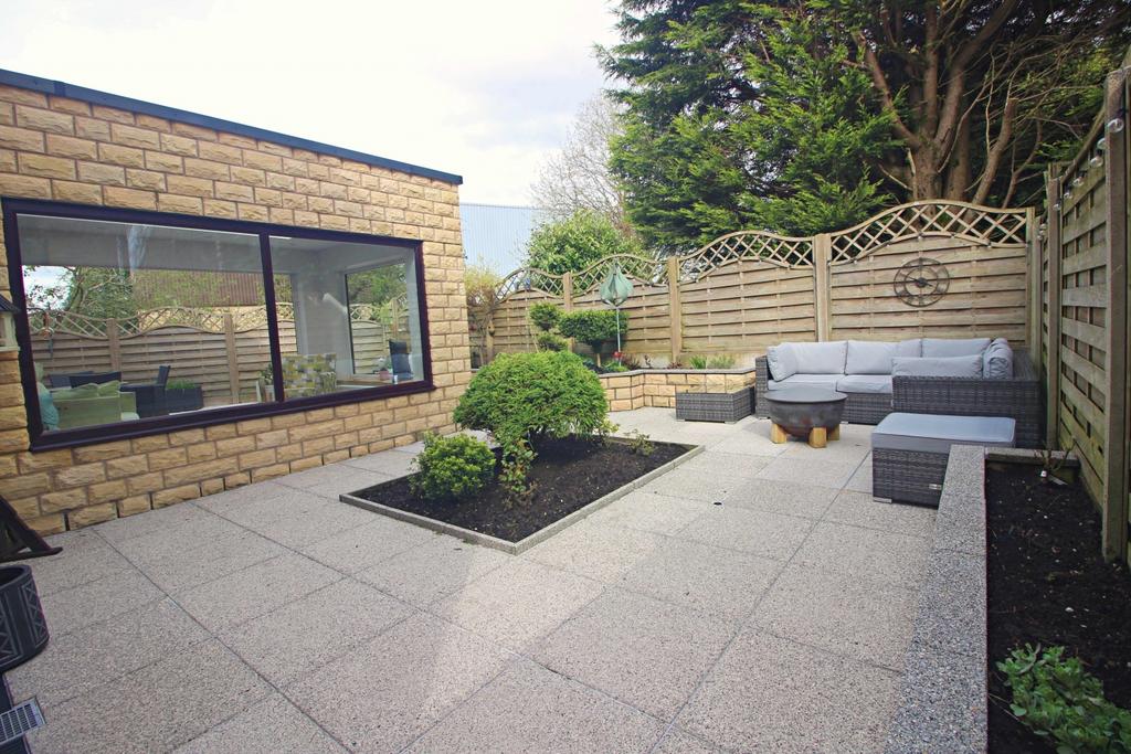 Rear Courtyard Garden