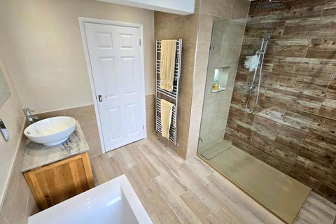 33 Bridge Meadow, Denton, Northampton, NN7 1DA