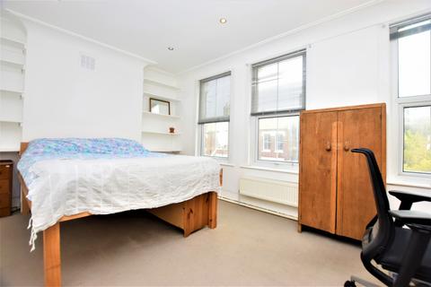 2 bedroom flat to rent, Northlands Street London SE5