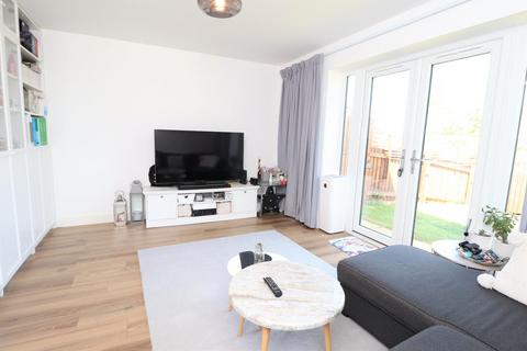 3 bedroom house to rent, Ashley Green, Leeds, West Yorkshire, UK, LS12