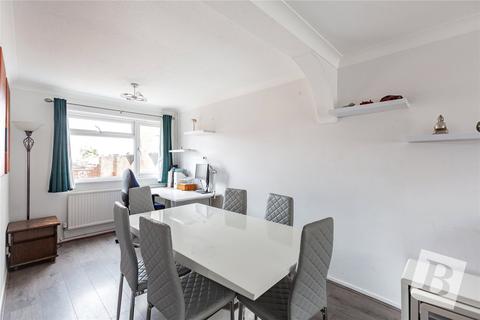 73 Vanquisher Walk, Gravesend, DA12 4LS