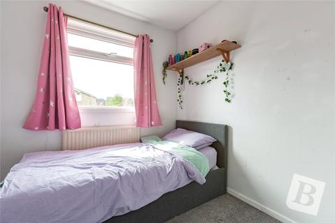 73 Vanquisher Walk, Gravesend, DA12 4LS