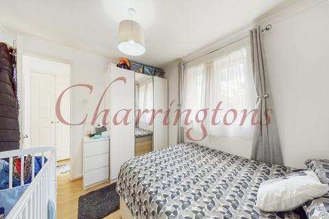 2 bedroom flat for sale, TWO BEDROOM FLAT  FOR SALE  DOLLIS HILL  NW2