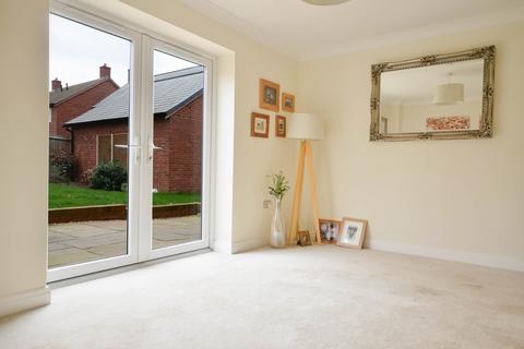 4 Mere Close, Rushwick, Worcester, WR2 5TY