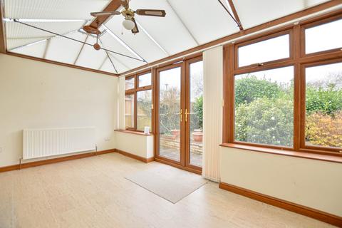 23 Howard Road, Worcester, WR2 5RB