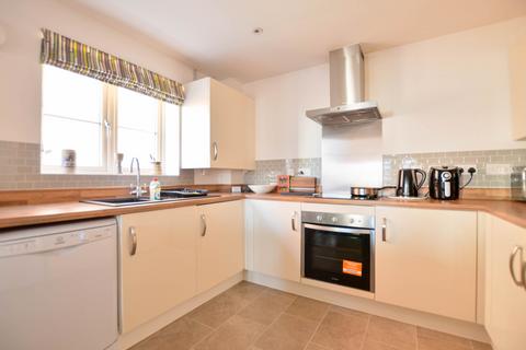 38 Dalziel Drive, Whittington, Worcester, WR5 2QY