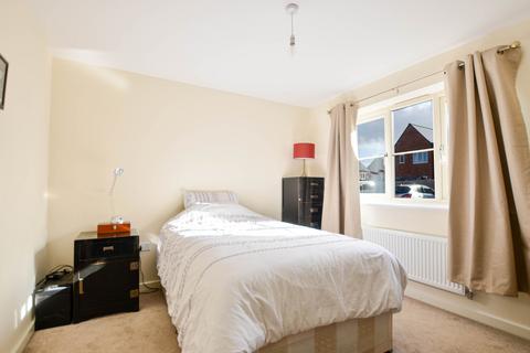 38 Dalziel Drive, Whittington, Worcester, WR5 2QY