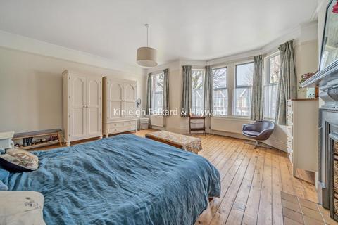 110 Inchmery Road, London, SE6 2ND
