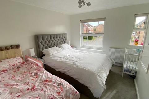 2 bedroom end of terrace house for sale, Lambrook Drive, East Hunsbury, Northampton NN4 0WA