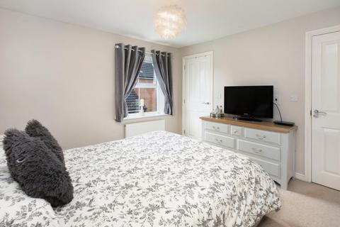 39 Collett Road, Norton Fitzwarren, Taunton, TA2 6DB