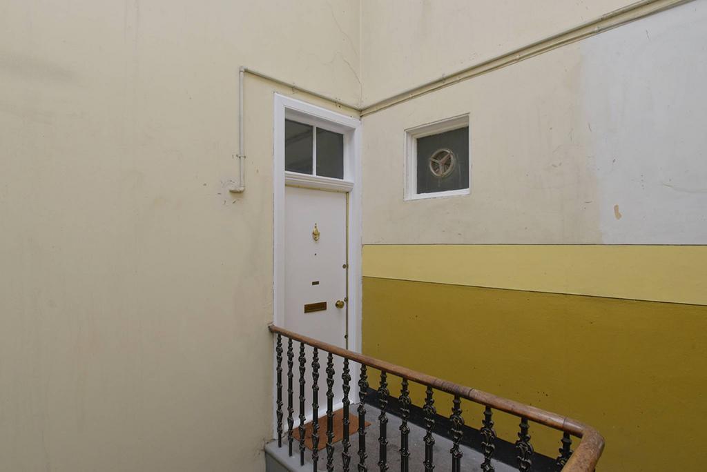 MFL7233292 173.jpg