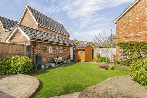 4 bedroom detached house for sale, Carnation Close, Littlehampton, West Sussex
