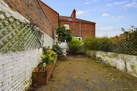 2 bedroom terraced house for sale, Southsea PO4