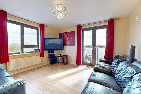 3 bedroom apartment for sale, Penniwell Close, Edgware, HA8