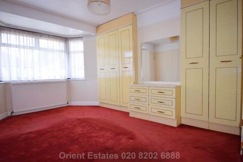78 Kings Close, London, NW4 2JT
