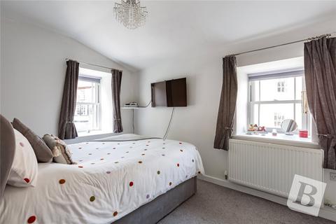 1 bedroom maisonette for sale, Shrubbery Road, Gravesend, Kent, DA12