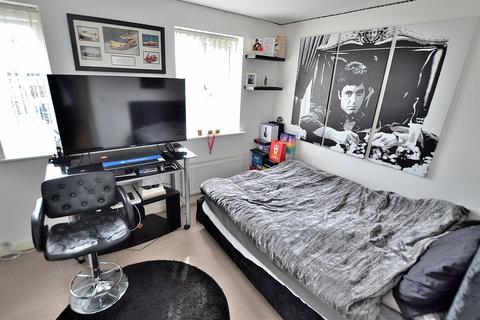 33 Mercury Drive, Wolverhampton, WV10 6DG