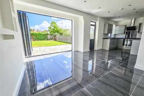 21 Repton Drive, Romford, RM2 5LP