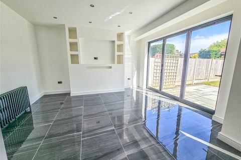 21 Repton Drive, Romford, RM2 5LP