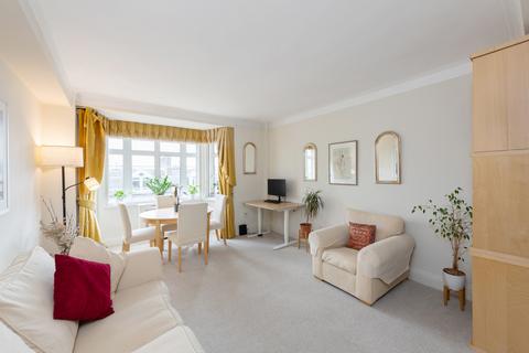 1 bedroom apartment for sale, Old Brompton Road, Earls Court London, SW5