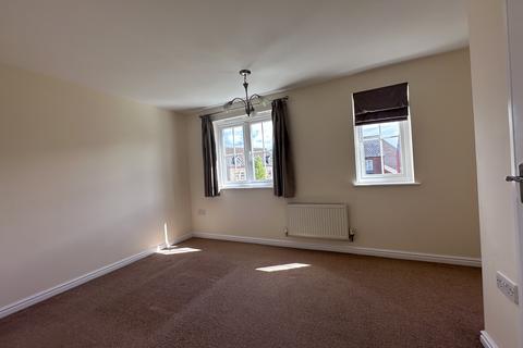 3 bedroom terraced house to rent, Merivale Way, Ely