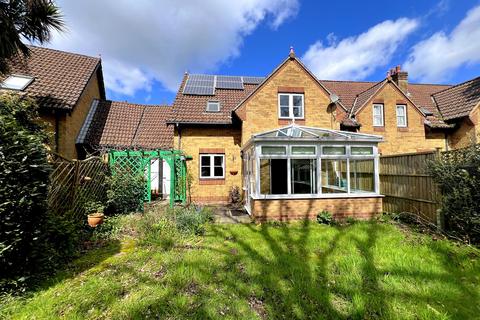 3 bedroom semi-detached house for sale, Greenwoods, New Milton, Hampshire. BH25 6PS