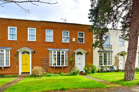3 bedroom terraced house to rent, Overton Road, Cheltenham, Gloucestershire, GL50