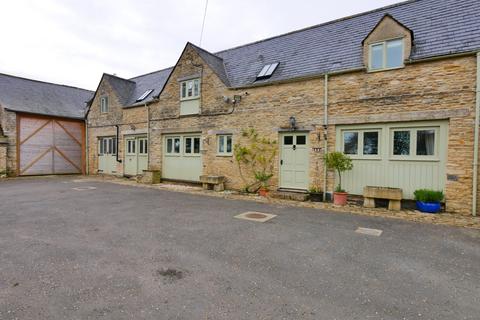 4 bedroom cottage to rent, Driffield, Gloucestershire
