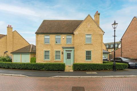 4 bedroom detached house to rent - Chadelworth Way, Abingdon OX13