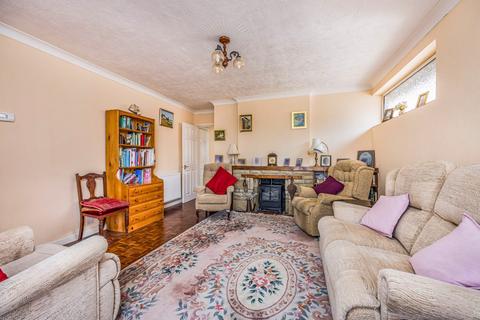 3 bedroom detached bungalow for sale, St. Margarets Road, Hayling Island, Hampshire