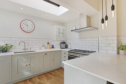 16 Great Stony Park, Ongar, CM5 0TH