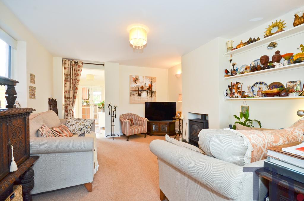 Cosy lounge