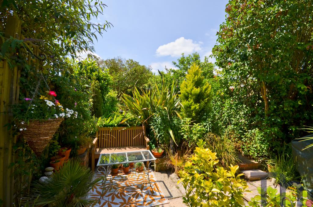 Private Seating Area