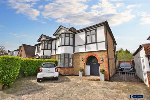 169 Ardleigh Green Road, Hornchurch, RM11 2LF