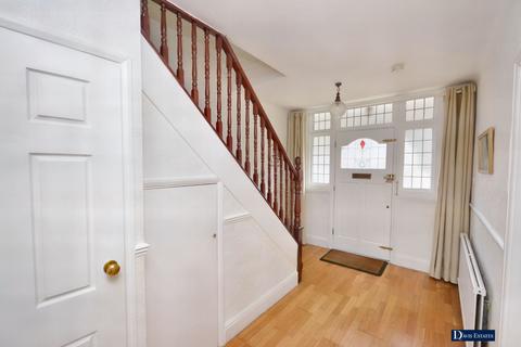 169 Ardleigh Green Road, Hornchurch, RM11 2LF