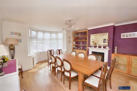 169 Ardleigh Green Road, Hornchurch, RM11 2LF
