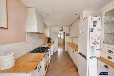 169 Ardleigh Green Road, Hornchurch, RM11 2LF