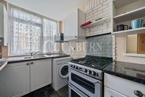 Flat 41, Pickwick Court, 60 West Park, Mottingham, London, SE9 4SA