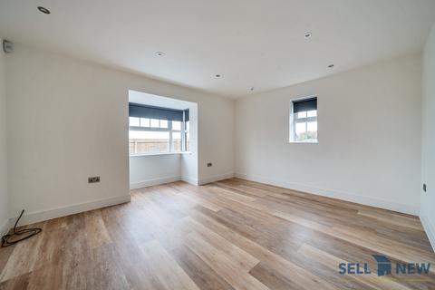 35b Sandy Road, Willington, Bedford, MK44 3QS