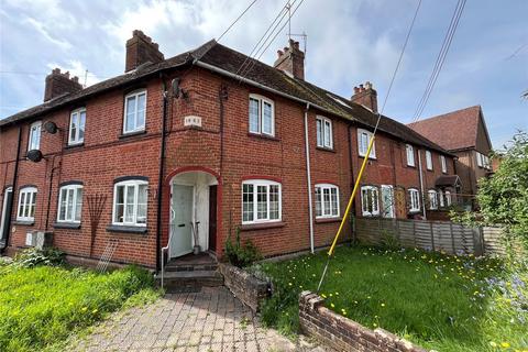 2 bedroom terraced house to rent, Bishops Waltham, Southampton SO32