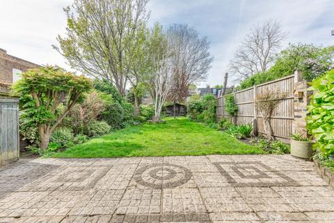 210 Acton Lane, London, W4 5DL