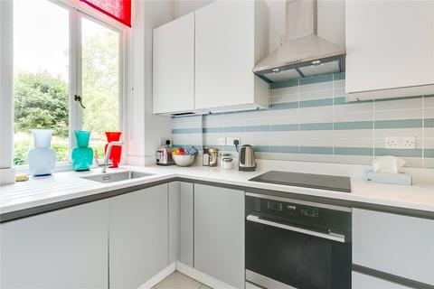 1 bedroom flat for sale, Cheyne Gardens, Chelsea