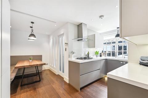 9 Henniker Mews, London, SW3 6BL