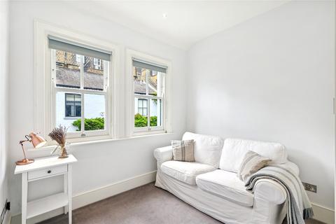9 Henniker Mews, London, SW3 6BL