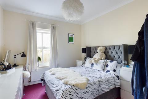 2 bedroom apartment to rent, Ravensworth Gardens, Cambridge, Cambridgeshire