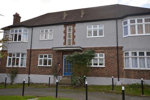 2 bedroom flat to rent, Palmerston Road, Buckhurst Hill London IG9