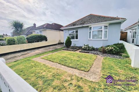 2 bedroom bungalow for sale, Heaton Road, Bournemouth BH10