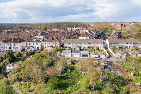 154 Beaufort Road, St George, Bristol, BS5 8JE
