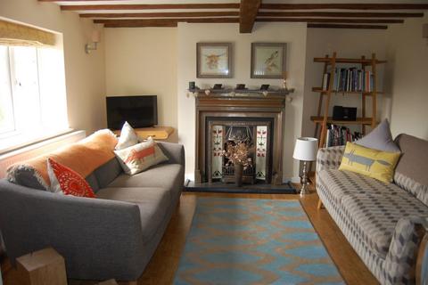 3 bedroom cottage for sale, The Terrace, East Haddon, Northampton NN6 8DB